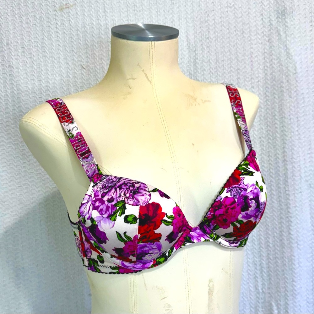 VS 32B Floral Push Up Bra